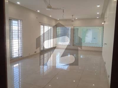 ڈی ایچ اے فیز 7 - بلاک آر فیز 7,ڈیفنس (ڈی ایچ اے),لاہور میں 3 کمروں کا 1 کنال بالائی پورشن 1.0 لاکھ میں کرایہ پر دستیاب ہے۔ ڈی ایچ اے فیز 7 - بلاک آر فیز 7,ڈیفنس (ڈی ایچ اے),لاہور میں 3 کمروں کا 1 کنال بالائی پورشن 1.0 لاکھ میں کرایہ پر دستیاب ہے۔