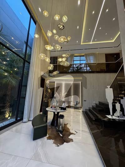 Most Beautiful Designer 40 Marla House With Huge Lawn For Sale