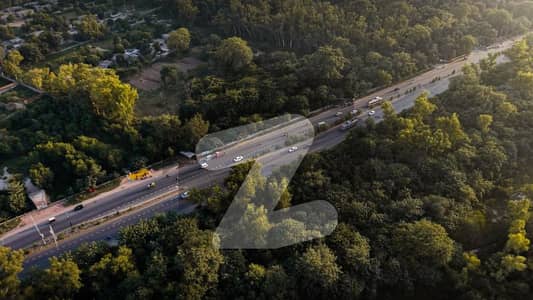 5 Kanal Farm Houses Plot for Sale Near Wadi-e-Sitara, Park View & Gatwala Park Front & Back 40ft Roads