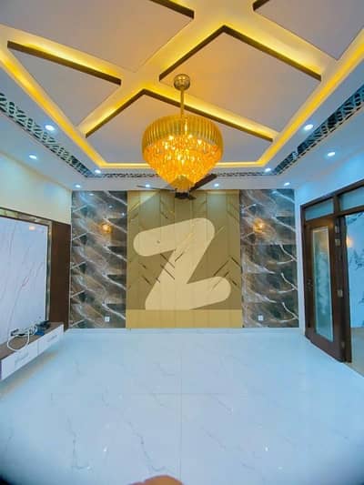 Central Park Upper Portion For Rent