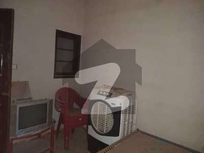 60 Square Yards Flat In Allahwala Town - Sector 31-G Is Available For Sale