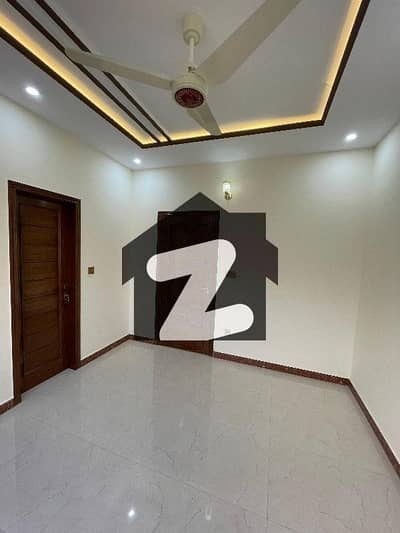 10 Marla Brand New House For Sale