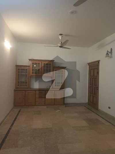 3 bedroom open basement for rent demand 85000
