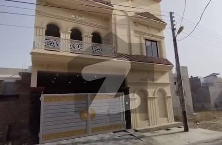 Beautiful Spanish Style 6 Marla House For Sale