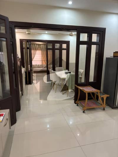 اتحاد ٹاؤن فیز ١ اتحاد ٹاؤن,رائیونڈ روڈ,لاہور میں 5 کمروں کا 12 مرلہ مکان 6.6 کروڑ میں برائے فروخت۔