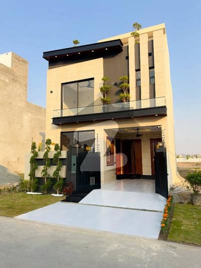 ڈی ایچ اے 9 ٹاؤن ڈیفنس (ڈی ایچ اے),لاہور میں 3 کمروں کا 6 مرلہ مکان 80.0 ہزار میں کرایہ پر دستیاب ہے۔