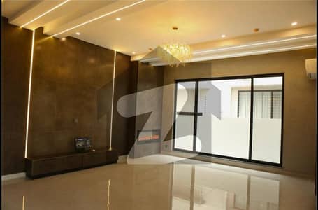 ڈی ایچ اے فیز 7 ڈیفنس (ڈی ایچ اے),لاہور میں 5 کمروں کا 1 کنال مکان 7.15 کروڑ میں برائے فروخت۔