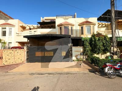 ایڈن ویلیو ہومز ایڈن,لاہور میں 6 کمروں کا 5 مرلہ مکان 2.1 کروڑ میں برائے فروخت۔