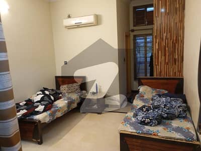 آئی ۔ 10 اسلام آباد میں 2 کمروں کا 6 مرلہ زیریں پورشن 90.0 ہزار میں کرایہ پر دستیاب ہے۔