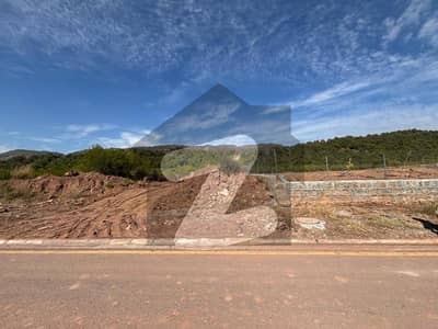 نیول فارمز ہاؤسنگ اسکیم سیکٹر ڈی ناول فارمز ہاؤسنگ سکیم,اسلام آباد میں 5 کنال رہائشی پلاٹ 5.22 کروڑ میں برائے فروخت۔