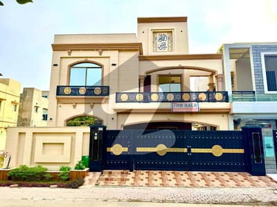 10 Marla Residential House For Sale In Quaid Block , Nearby Commercial Market, School, Mosque and Health Care Canter