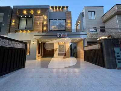 10 Marla Residential House For Sale In Rafi Block , Nearby Commercial Market, School, Mosque and Health Care Canter 10 Marla Residential House For Sale In Rafi Block , Nearby Commercial Market, School, Mosque and Health Care Canter