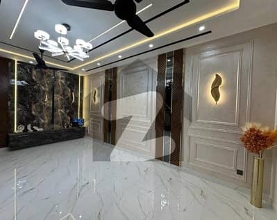 Reasonably-Priced 10 Marla House In Bahria Town - Sector C, Lahore Is Available As Of Now