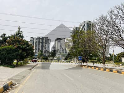 Ready to construct plot available for sale on reasonable price