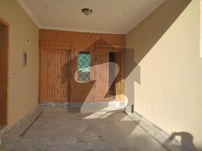 30x60 Uper porstion For Rent in G13