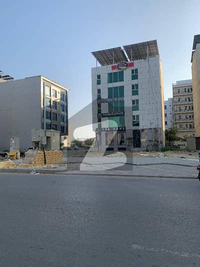 100 YARD MAIN SHAHEEN PLOT NEXT TO CORNER