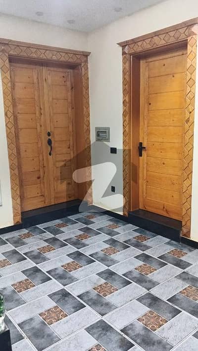 آئی ۔ 8/2 آئی ۔ 8,اسلام آباد میں 2 کمروں کا 12 مرلہ زیریں پورشن 1.45 لاکھ میں کرایہ پر دستیاب ہے۔