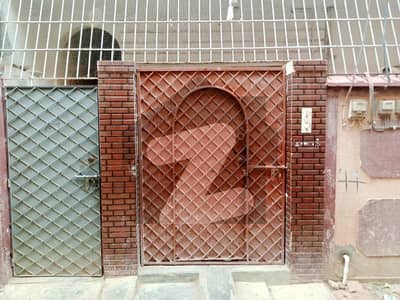 Investors Should sale This House Located Ideally In North Karachi