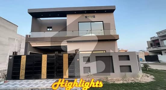 الجلیل گارڈن لاہور میں 2 کمروں کا 6 مرلہ مکان 1.4 کروڑ میں برائے فروخت۔