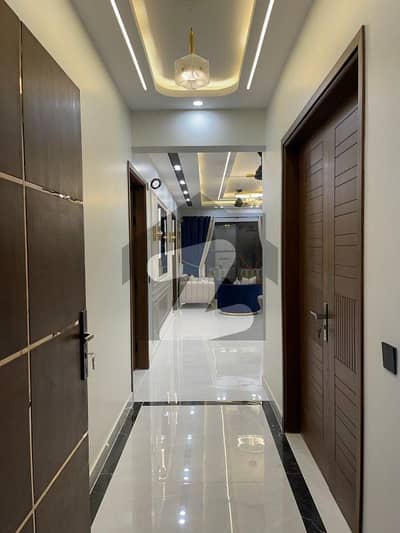 Prime Location Flat Spread Over 1550 Square Feet In Garden East Available