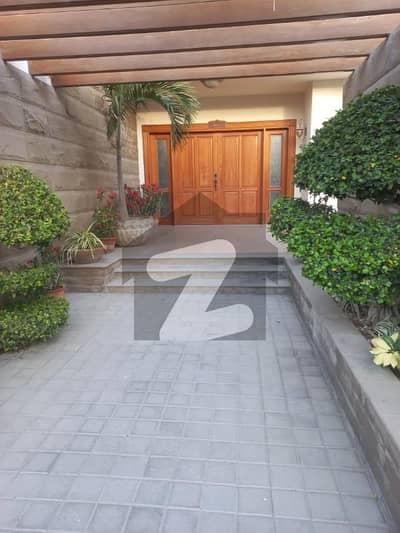 ڈی ایچ اے فیز 6 ڈی ایچ اے ڈیفینس,کراچی میں 9 کمروں کا 4 کنال مکان 58.0 کروڑ میں برائے فروخت۔