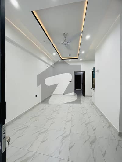 ڈی ایچ اے فیز 6 ڈی ایچ اے ڈیفینس,کراچی میں 2 کمروں کا 4 مرلہ فلیٹ 95.0 ہزار میں کرایہ پر دستیاب ہے۔