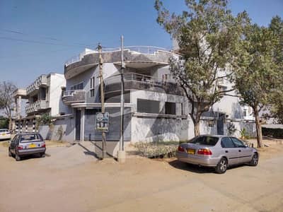 گلشنِ معمار گداپ ٹاؤن,کراچی میں 9 کمروں کا 17 مرلہ مکان 4.6 کروڑ میں برائے فروخت۔