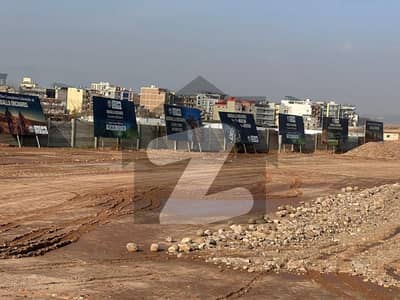 مارگلہ آرچرڈ اسلام آباد میں 1 کنال رہائشی پلاٹ 3.2 کروڑ میں برائے فروخت۔