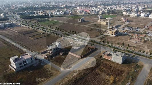 اجوا سٹی سیالکوٹ بائی پاس,گوجرانوالہ میں 10 مرلہ رہائشی پلاٹ 90.0 لاکھ میں برائے فروخت۔