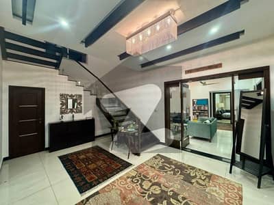 ڈی ایچ اے فیز 6 - بلاک جی فیز 6,ڈیفنس (ڈی ایچ اے),لاہور میں 5 کمروں کا 1 کنال مکان 12.0 کروڑ میں برائے فروخت۔