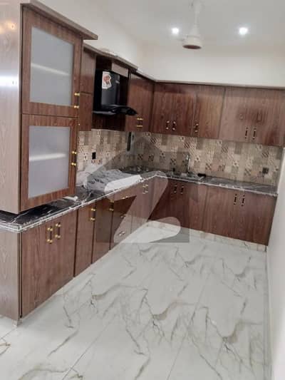 کلفٹن ۔ بلاک 7 کلفٹن,کراچی میں 4 کمروں کا 10 مرلہ فلیٹ 2.15 لاکھ میں کرایہ پر دستیاب ہے۔ کلفٹن ۔ بلاک 7 کلفٹن,کراچی میں 4 کمروں کا 10 مرلہ فلیٹ 2.15 لاکھ میں کرایہ پر دستیاب ہے۔