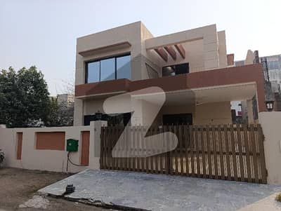 10 Marla House In Divine Garden