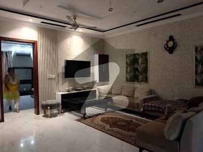 10 Marla new House In Divine Garden