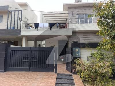 10 Marla House In Divine Garden