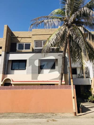 سِی ویو اپارٹمنٹس کراچی میں 3 کمروں کا 14 مرلہ فلیٹ 2.2 لاکھ میں کرایہ پر دستیاب ہے۔