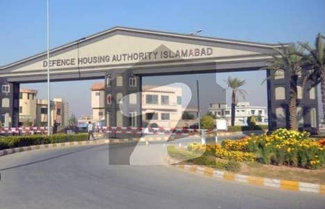 1 Kanal Plot in Sector G Near to Central Park