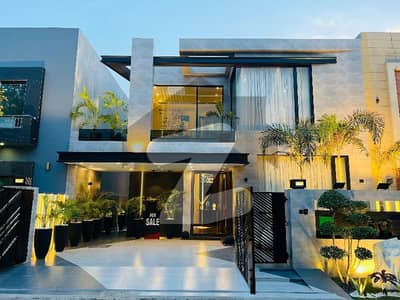 10 MARLA BRAND NEW LUXURY HOUSE FOR SALE