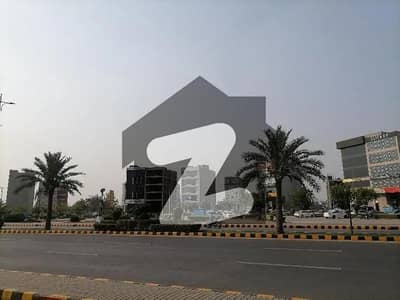 ڈی ایچ اے 9 ٹاؤن ۔ بلاک اے ڈی ایچ اے 9 ٹاؤن,ڈیفنس (ڈی ایچ اے),لاہور میں 4 مرلہ کمرشل پلاٹ 2.9 کروڑ میں برائے فروخت۔