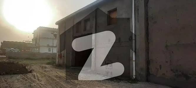 سُندرانڈسٹریل اسٹیٹ لاہور میں 9 کنال فیکٹری 17.0 لاکھ میں کرایہ پر دستیاب ہے۔