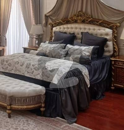 ماڈل ٹاؤن لاہور میں 6 کمروں کا 2 کنال مکان 35.0 کروڑ میں برائے فروخت۔