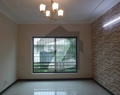 House Of 5 Marla In I-11/2 Is Available