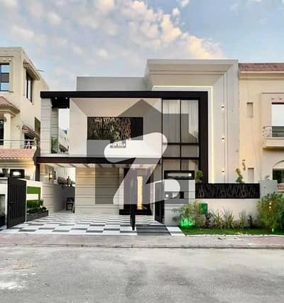 10 MARLA ULTRA LUXURY MODERN HOUSE FOR SALE IN QUAID BLOCK BAHRIA TOWN LAHORE