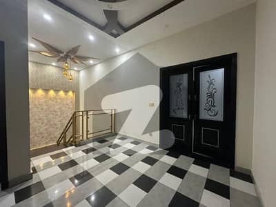 ڈی ایچ اے فیز 1 - بلاک این فیز 1,ڈیفنس (ڈی ایچ اے),لاہور میں 3 کمروں کا 1 کنال بالائی پورشن 1.13 لاکھ میں کرایہ پر دستیاب ہے۔