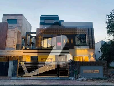 A BEAUTIFUL 10 MARLA HOUSE FOR SALE IN TULIP BLOCK SECTOR C BAHRIA TOWN LAHORE