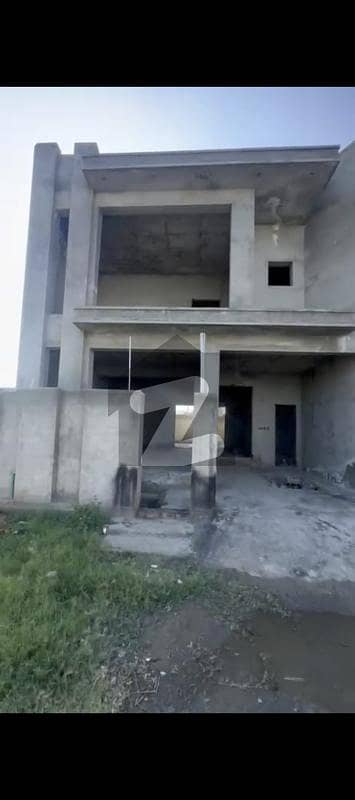 5 Marla Grey Structure for Sale near park in BB Block Demand 140 Lac