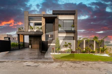 10-Marla Luxury Bungalow For Rent at Top Location Near Raya