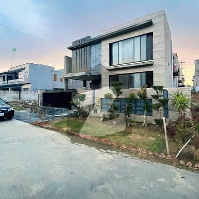 1 Kanal Out Standing Top Quality Brand New House Designed By Mazher Munir For Sale In Banker
