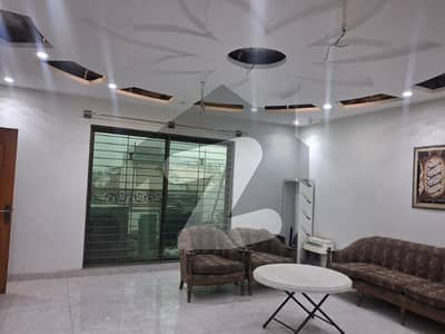 7.5 Marla House Available For Rent In Johar Town Q block 60ft Road