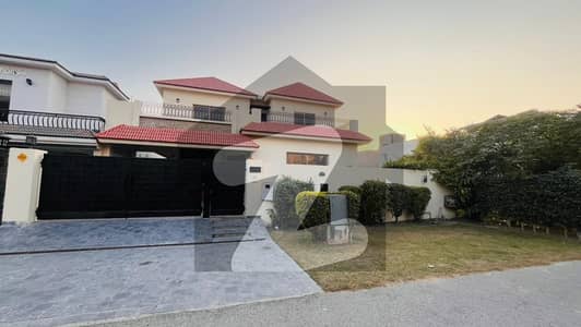1 Kanal House for Sale Prime Location Phase 5