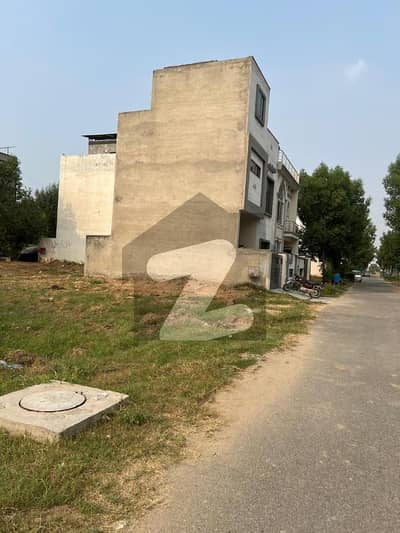3 MARLA MOST BEAUTIFUL PRIME LOCATION RESIDENTIAL PLOT FOR SALE IN NEW LAHORE CITY PHASE 2